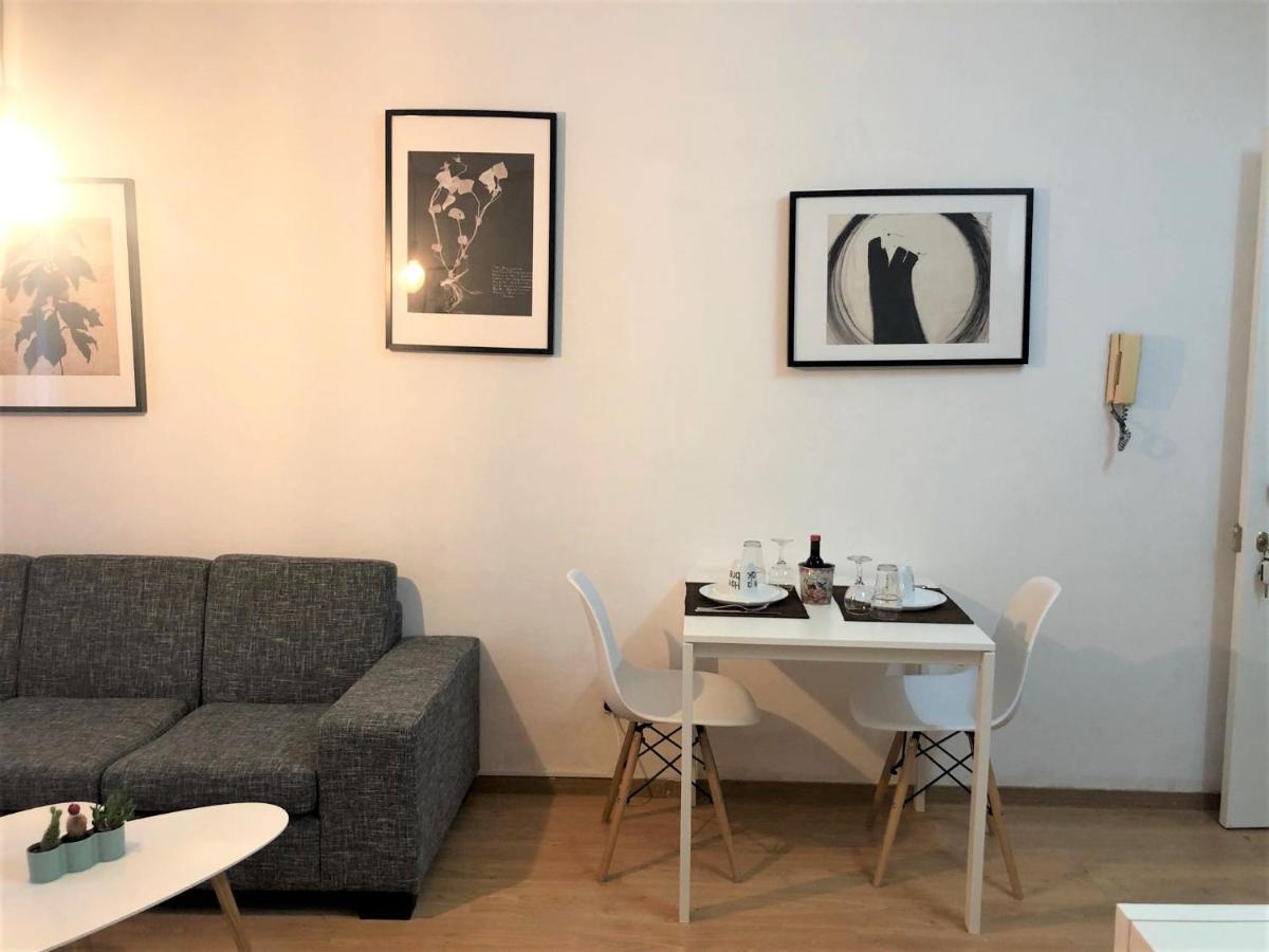 Cozy Holiday Apartment In Larnaca Near Foinikoudes Exterior photo